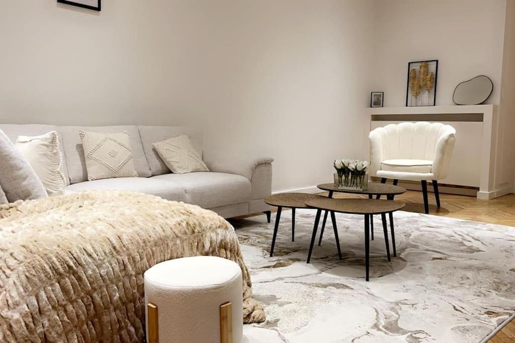 Bruxelles Centre - Ixelles - Avenue Louise - Chic Appart المظهر الخارجي الصورة